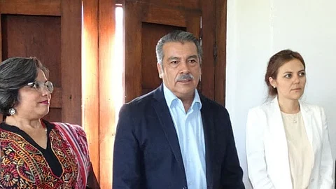 El Munícipe pide impulsar de gran manera la economía local, tienditas y productos elaborados por manos de los morelianos (Foto: Cortesía)