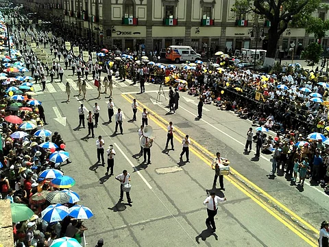 Listo contingente estudiantil para el desfile del 16 de septiembre