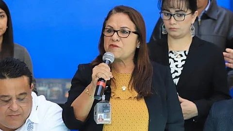 Durante un video superior a los tres minutos aseveró que saldrá adelante como muchas madres (Foto: Facebook/Dr Carmen Medel)