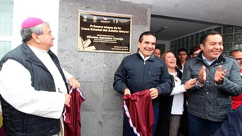 Carlos Herrera, mencionó "Damos a nuestros adultos mayores algo de lo mucho que nos han dado" (Foto: Cortesía)