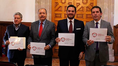 Grupo Parlamentario del Partido Revolucionario Institucional (Foto: Cortesía)