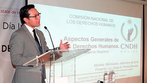 Funcionarios públicos se comprometieron a vigilar y promover los derechos humanos (Foto: Cortesía)