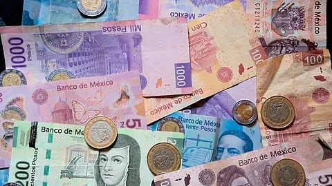 Los diputados reasignaron siete mil 860 millones de pesos a educación pública (Foto: Archivo)