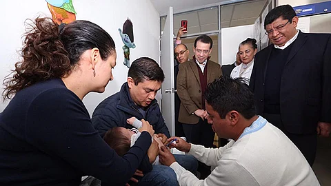 La meta es aplicar 2 millones de dosis a la población vulnerable hasta marzo, cuando concluye la campaña 2018-2019: Luis Antonio Ramírez Pineda (Foto Cortesía)