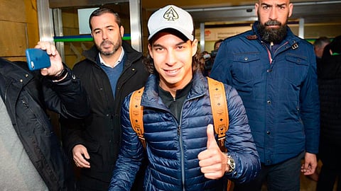 Andrés Guardado da cálida bienvenida a Lainez en Sevilla [video]