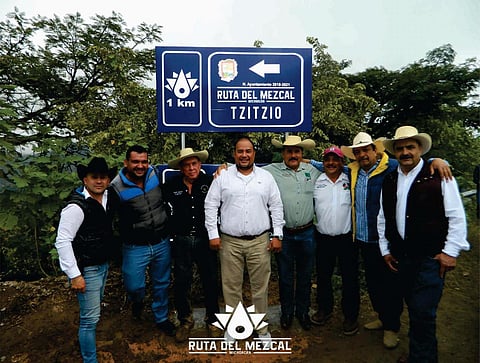 Productores mezcaleros piden apoyo para la Ruta del Mezcal Michoacano