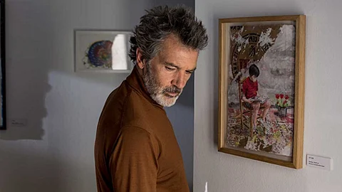 Banderas reconoció que las mujeres han sido una pieza esencial en su vida, y dijo que las ve como un “misterio insondable” (Foto: @antoniobanderas)