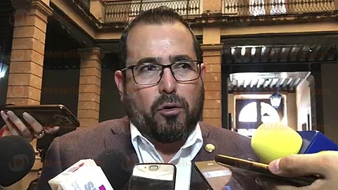 “Es (necesario) tener un análisis realmente verdadero, poner sobre la mesa no un color ni un grupo partidista sino el interés social de todos los michoacanos”, aseguró Humberto González (Foto: RED 113)