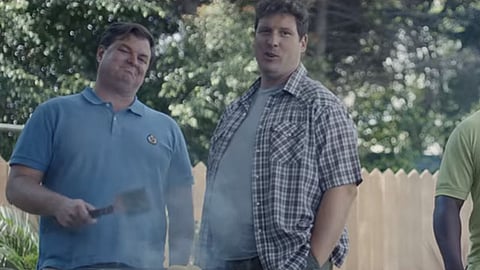 El enfoque de este comercial no fue el afeitado, sino una renovación de los modelos de conducta masculinos (Foto: Video Captura)