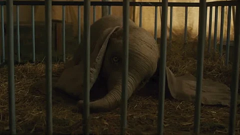 La película dirigida por Tim Burton se estrenará el próximo 29 de marzo (Foto: captura de video)