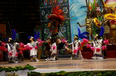 Obtiene Michoacán medallas de oro y plata en Espartaqueada con danza tradicional