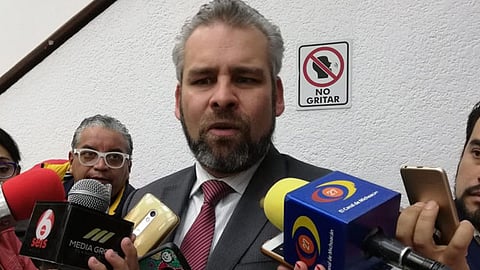 Los tres legisladores de ADN oficializaron su renuncia a la bancada perredista (Foto: Cortesía)