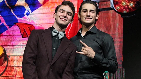 Con esta imagen queda confirmado qué habrá nueva serie de Aristemo
(Foto: Twitter/@MiMaridoFamOf)