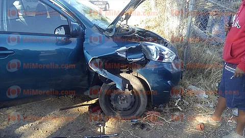 El accidente sucedió la mañana de este lunes, justo a la altura de la población de San Felipe Los Alzati (Foto: Red 113)