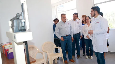 Morón Orozco, aseguró a los presentes que las tenencias al igual que la zona urbana son una prioridad en la atención (Foto: Cortesía)