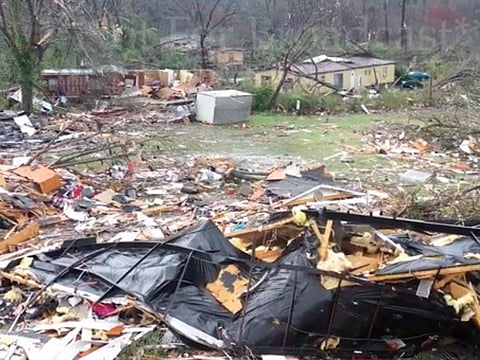Tornados en Alabama dejan, al momento, 23 personas sin vida