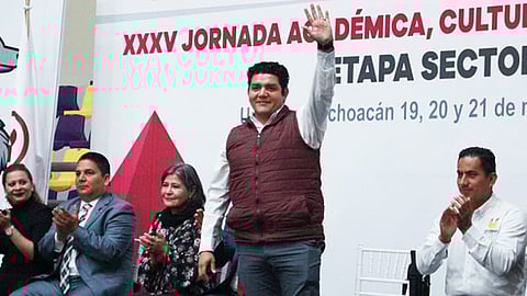 Buscará el diputado certeza financiera para subsistemas de educación media superior (Foto Cortesía)