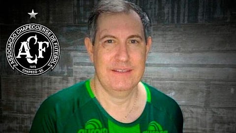 Tras haber sobrevivido, Henzel publicó un libro en el que recordaba el accidente (@ChapecoenseReal)