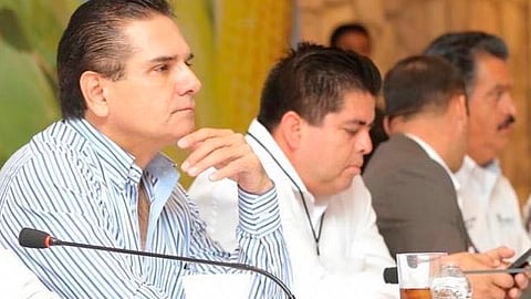 (Foto Facebook: Silvano Aureoles Conejo)