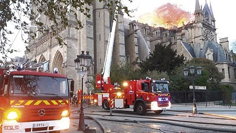 Todos lamentan esos hechos (Foto: @PompiersParis)
