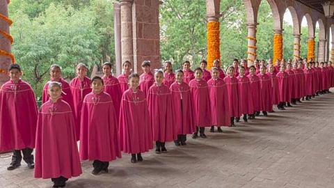 El coro está integrado por niños y niñas de entre los 9 y 14 años de edad (Foto Cortesía)