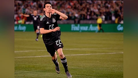 PSV Eindhoven no ha informado en su totalidad el estado del “Chuky Lozano” ya que se prevé la realización de más estudios (Foto IG: @hirvinglozano)