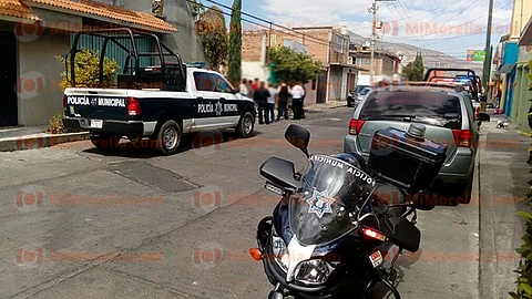 El vehículo quedó asegurado y los patrulleros trasladaron al sospechoso ante un agente del Ministerio (Foto RED 113)