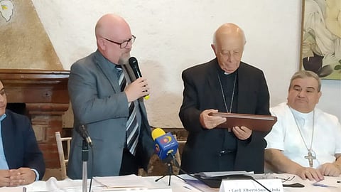 En el país están registradas ante la federación nueve mil 400 organizaciones religiosas (Foto: Guadalupe Martínez)