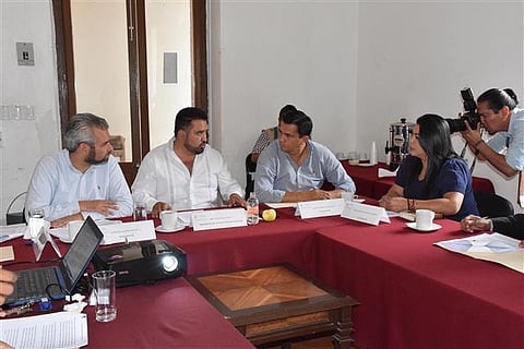Erik Juárez, informó que dicha propuesta se encuentra dentro de los límites fincados en la Carta Magna