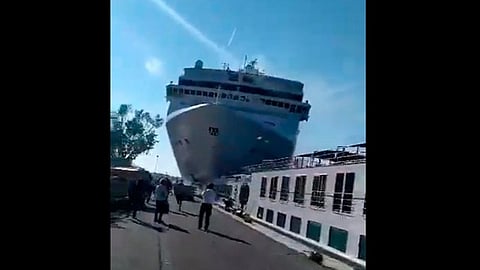 En el crucero Ópera viajaban dos mil 679 pasajeros (Foto: captura de pantalla)