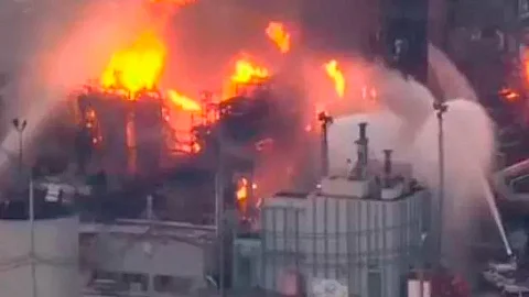 La refinería procesa 335 mil barriles de petróleo al día (Foto: @karito_record)
