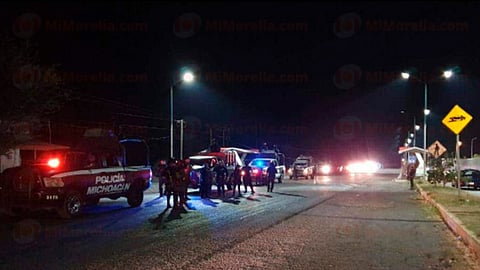 El ahora detenido -junto a la droga y la unidad-, fue puesto a disposición de la Fiscalía General del Estado de Michoacán 
(Foto: RED 113)