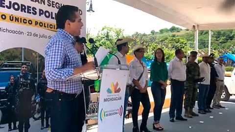 (Fotograma Facebook: Silvano Aureoles Conejo)