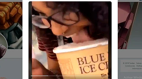 El supermercado retiró de la venta todos los helados del refrigerador
(Foto: @BlindDensetsu)