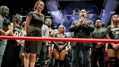 Su padre falleció el sábado, debido a un paro cardiorrespiratorio (Foto: FB/CMLL)
