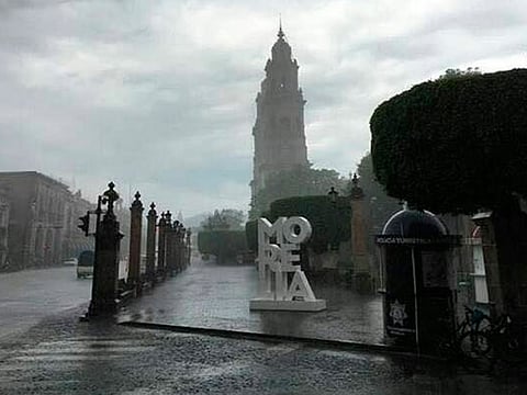 Se pide a la población estar atentos ante cualquier inconveniente que se registre y en caso de requerir ayuda llamar a la línea de emergencia 3 22 55 08 (Foto: Fb/Museo Casa Natal De Morelos)