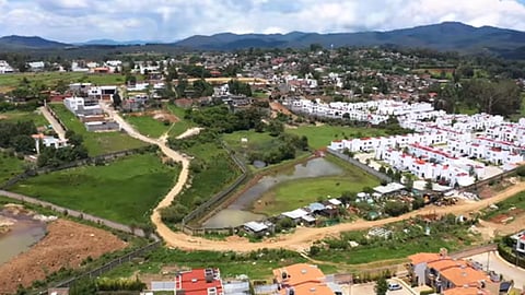 El Mastranto es afectado por el desarrollo urbano y que continua amenazado por la construcción de complejos habitacionales (Foto captura de pantalla)