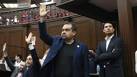 La protección adecuada de la salud, ha sido un flagelo que ha golpeado durante años a nuestra sociedad, mencionó el diputado (Foto Cortesía)