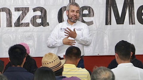 El legislador reconoció a los integrantes de la dirección colegiada de este municipio por el trabajo de organización y formación política que realizan (Foto Cortesía)