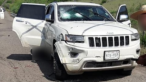 Encontraron 11 vehículos con impactos de arma de fuego (Foto: @l4nd3t4)
