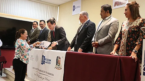 José Gil agradeció al personal porque su esfuerzo es primordial para la formación educativa de los 5 mil 800 estudiantes del ITM (Foto Cortesía)