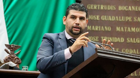 Dijo que los procesos de profesionalización son el resultado de la aplicación de una política pública que pretende incrementar la eficacia y eficiencia de los gobiernos locales
(Foto: Cortesía)