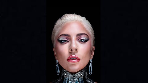 Luego de tiroteos, Lady Gaga construirá 162 aulas en El Paso