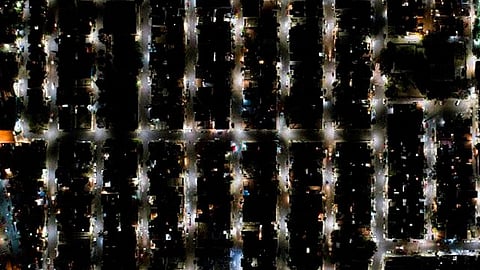 Primero se hizo la renovación de iluminarias en la periferia de la ciudad
(Foto: Facebook/Raul Morón Orozco)