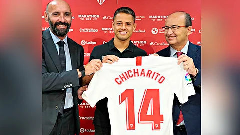 "Éste es un paso para mi carrera hacia arriba. Es un escalón más y una oportunidad brillante para tener crecimiento, disfrutarlo y exigirme para demostrar que estoy a la altura del club", declaró Hernández (Foto: sevillafc.es)