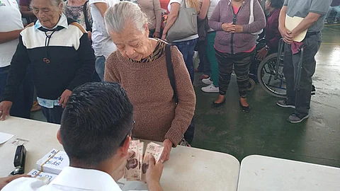 Continuará este año entrega de apoyos en el estado (Foto Cortesía)