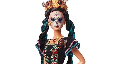 El precio de la muñeca rebasa los mil pesos (Foto: Sears)