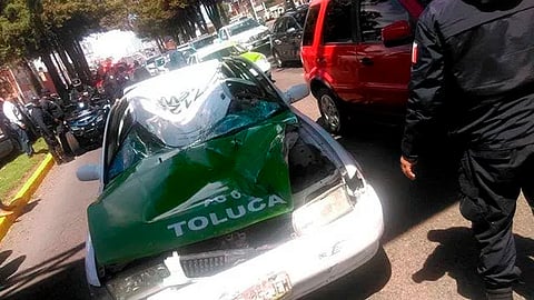 Caballos salen de control, provocando pánico entre la ciudadanía (Foto: Twitter @QuePocaMadre_Mx)