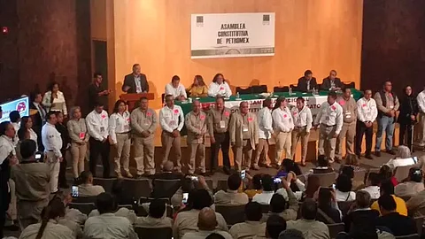Petromex se convierte en el segundo sindicato reconocido por Pemex (Foto: @ruedamarz)