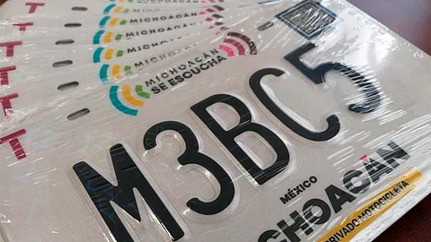 El mandatario desmintió los señalamientos en torno a que se prevé para el 2020 un nuevo esquema de reemplacamiento (Foto: Cortesía)